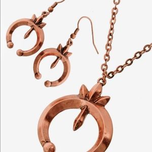 Copper earrings and necklace